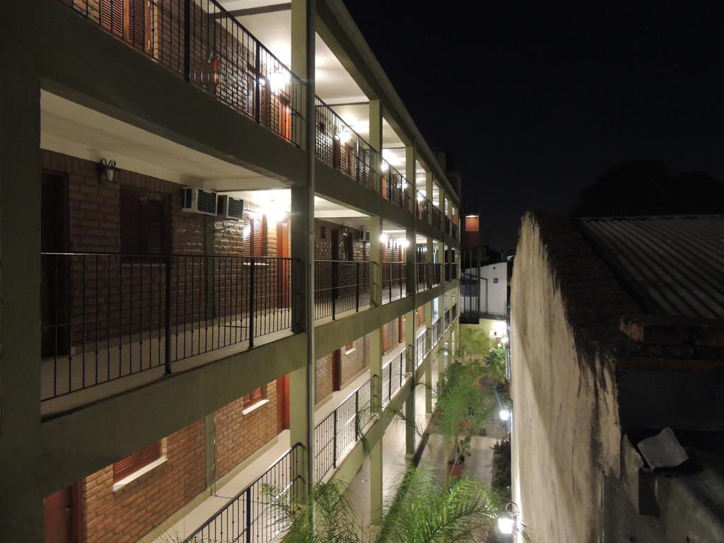 Hotel Buenos Aires サルタ エクステリア 写真